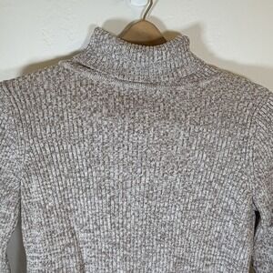 Minimalist Women's Brown Ribbed 100% Cotton Turtleneck sweater Petite Medium‎